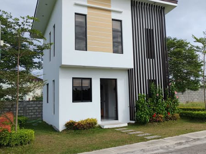 Generating income Lot& House For Sale in Trece MartiresCavite near SM Trece Martires Robinson Dasma