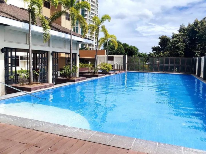 57.00 sqm 2-bedroom with parking Condo For Sale in Cebu City Cebu