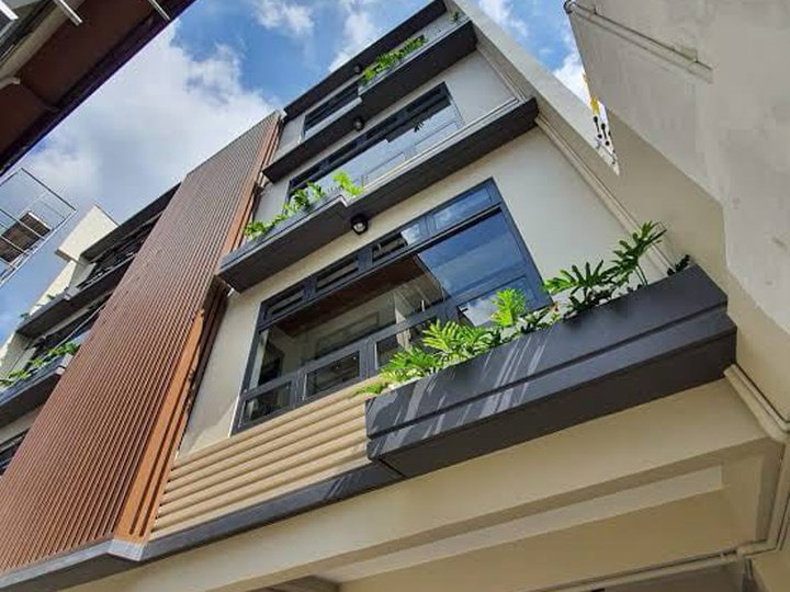 4 Storey Townhouse for Sale in Mandaluyong City