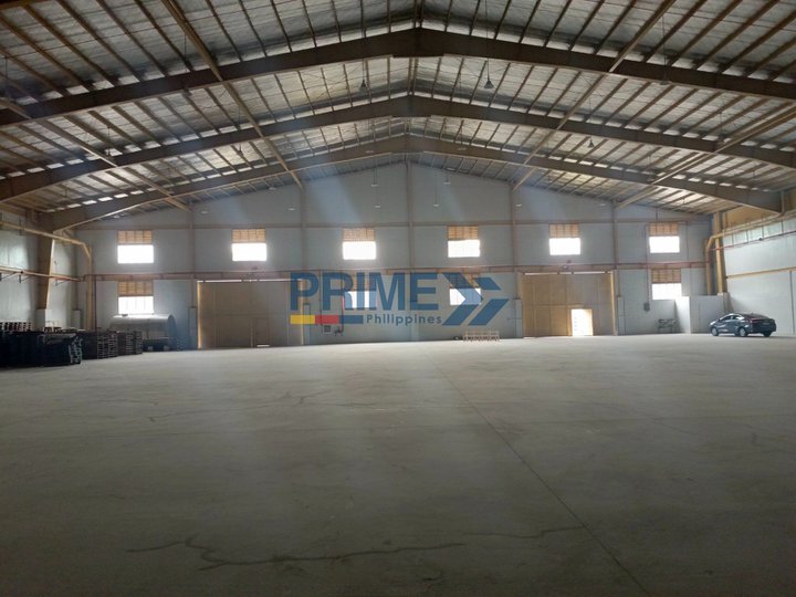 Commercial Warehouse FOR LEASE in Bulacan.