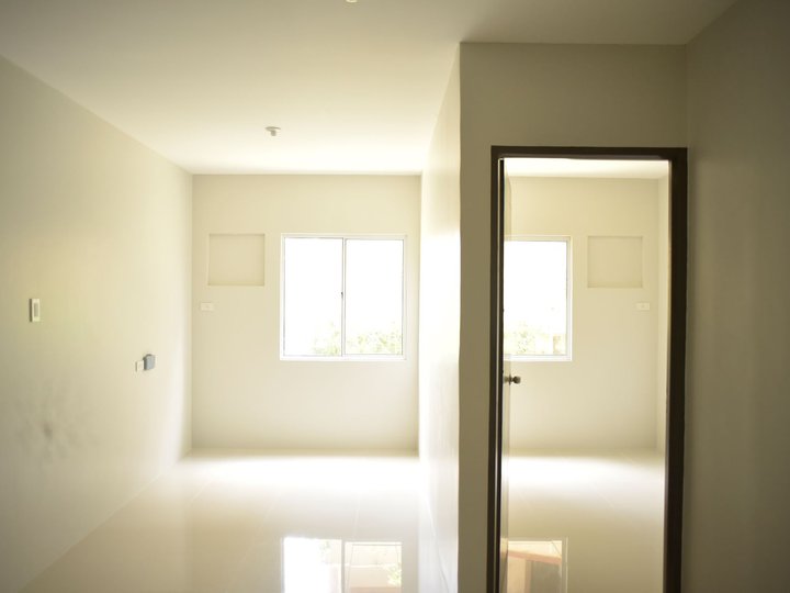For Sale 30.36 sqm One Bedroom Unit (1D) at Camella Manors Bacolod