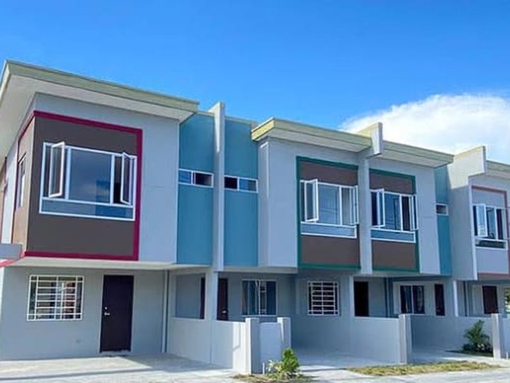3-bedroom Townhouse Presell For Sale in Imus Cavite