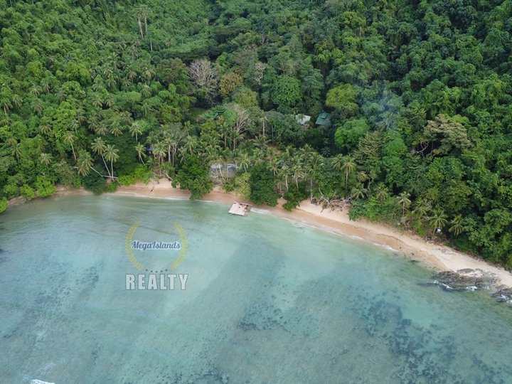 A beachfront property for sale in El Nido Palawan