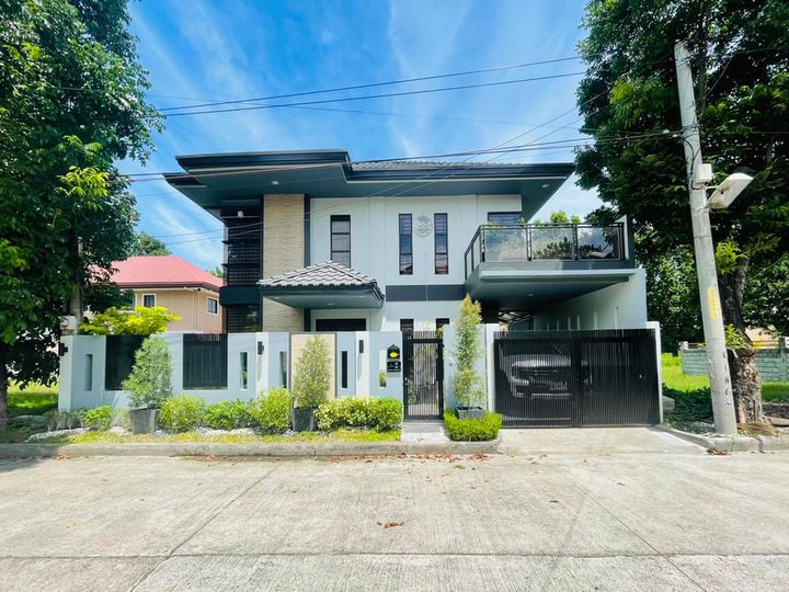 FOR SALE PRE OWNED MODERN TWO STOREY HOUSE IN PAMPANGA NEAR SM TELABASTAGAN