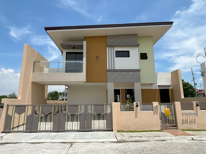 Brandnew 5-bedroom Single Detached House For Sale in Imus Cavite