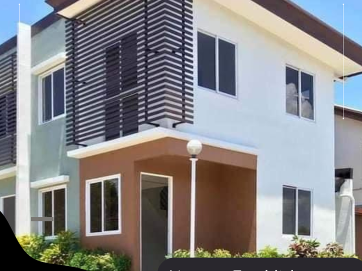 3 Bedroom House 2 Toilet and Bath Only 40,000 Downpayment