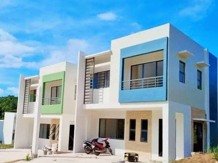 3-bedroom Single Attached House For Sale in Antipolo Rizal