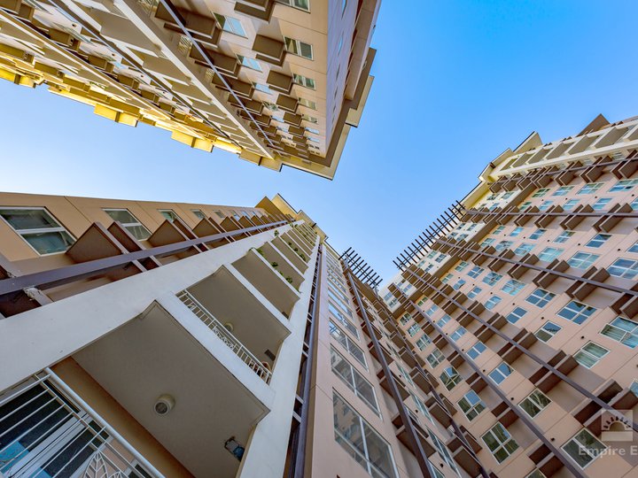 Rent to Own 3BR Condo with Balcony at Rochester Pasig RFO