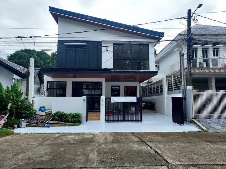 5-bedroom Single Detached House For Sale in Filinvest East Marcos Cainta Rizal