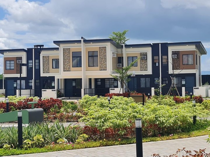 PHirst Park Homes Gapan 2 - Bedrooms and 1 - Toilet and bath Townhouse