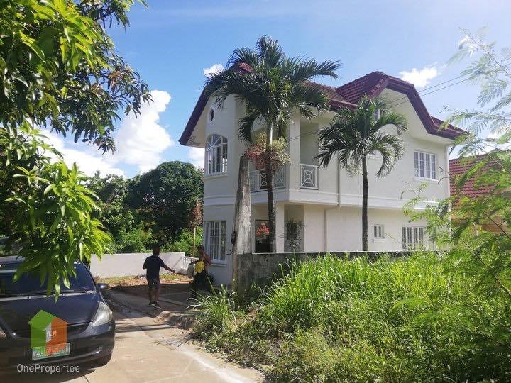 House and Lot near Ynares Antipolo for Sale!