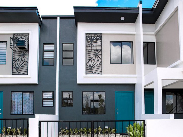 CALISTA MID - PHIRSTPARK HOMES -  BALIWAG NEAR RFO