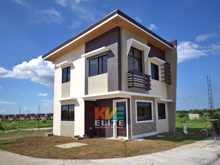 SINGLE ATTACHED HOUSE NA MALAPIT SA TAGAYTAY CALLISTA HOUSE MODEL