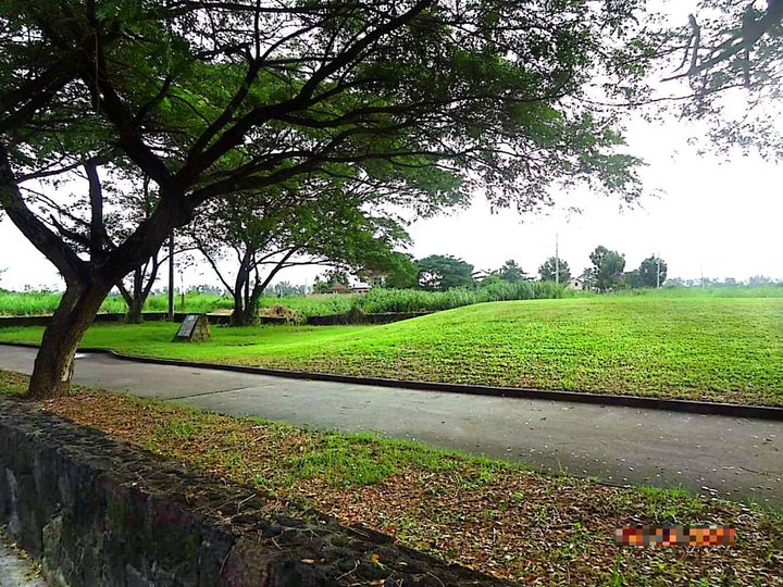 Beverly Place 300 sqm Fairway Lot in Mexico, Pampanga