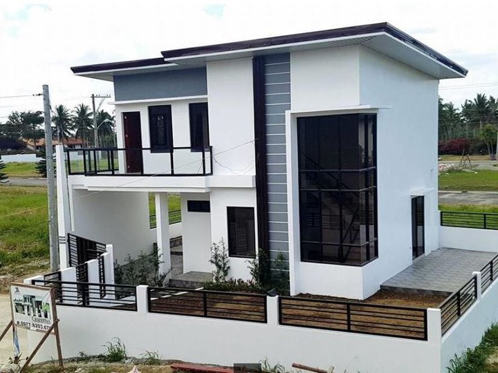 Modern Design for construction House and lot for sale in Tanauan City