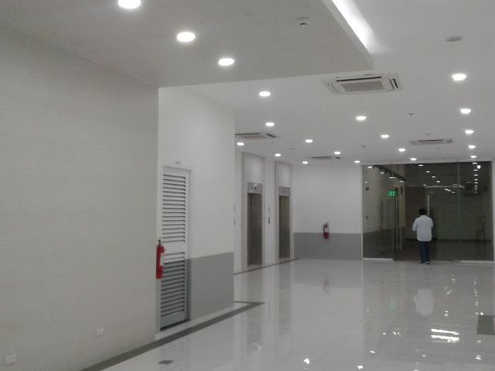 PEZA Call Center Office Space Rent Lease Cavite Molino 1113sqm