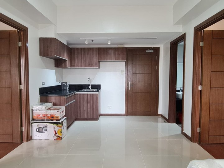57.00 sqm 2-bedroom with parking Condo For Sale in Cebu City Cebu