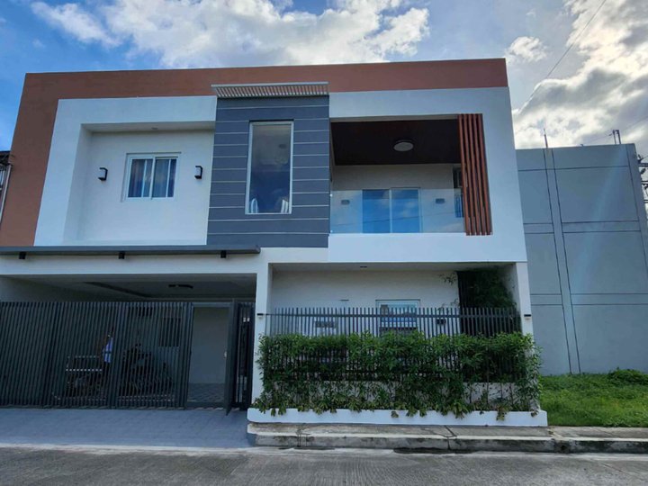 Ready For Occupancy 4-bedroom Single Attached House For Sale in Pasig