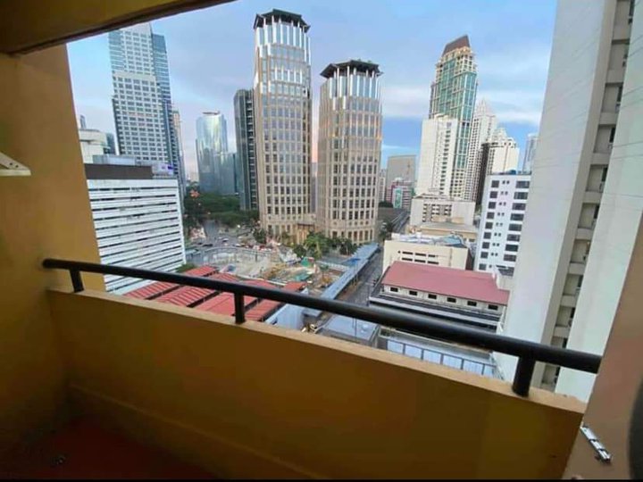 31 sqm 1-bedroom Condo For Sale in Makati Metro Manila
