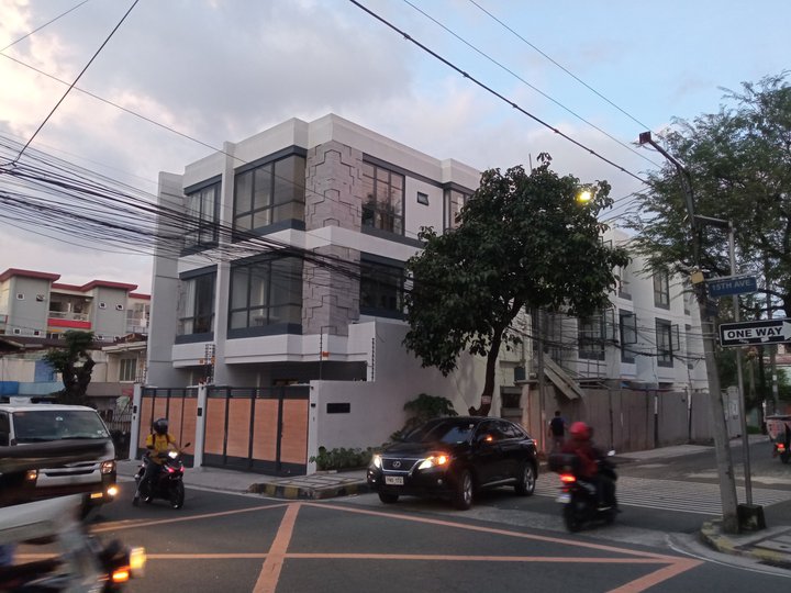 10.8M Urban Design 3Beds 3Bath Townhouse Units in Cubao Quezon City