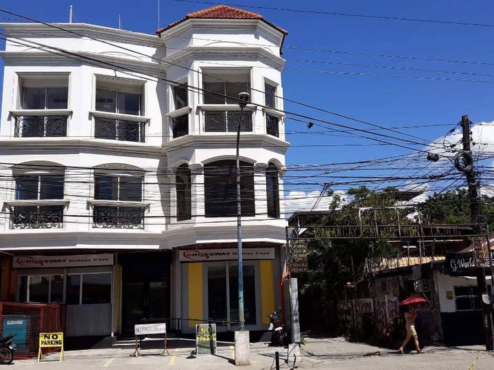 FULLY FURNISHED 3-STOREY COMMERCIAL BUILDING FOR SALE BY OWNER