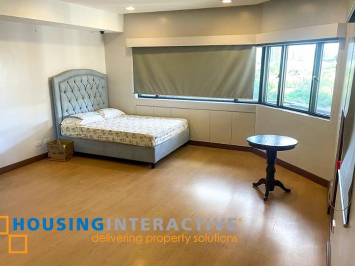 FOR SALE -2BR UNIT IN TWIN TOWERS