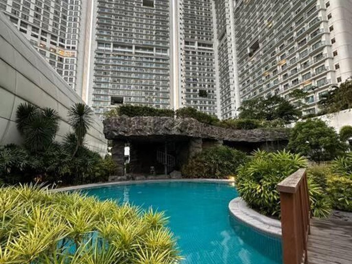 Condo For Sale in ACQUA PRIVATE RESIDENCES SUTHERLAND TOWER, HULO, MANDALUYONG