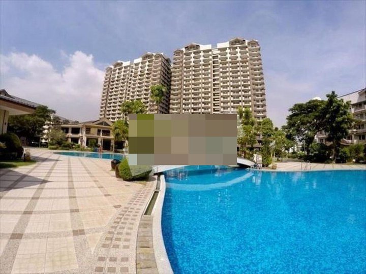 Foreclosed 57.00 sqm 2-bedroom Residential Condo For Sale in Taguig. Rosewood Pointe Condo, Taguig