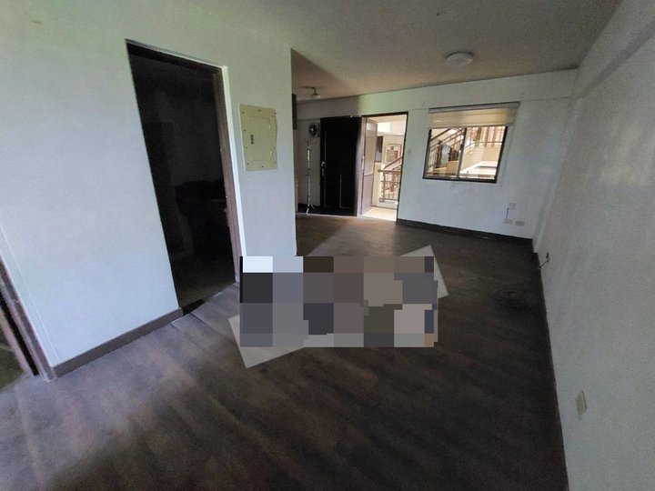 Foreclosed 57.00 sqm 2-bedroom Residential Condo For Sale in Taguig. Royal Palm Residences, Taguig
