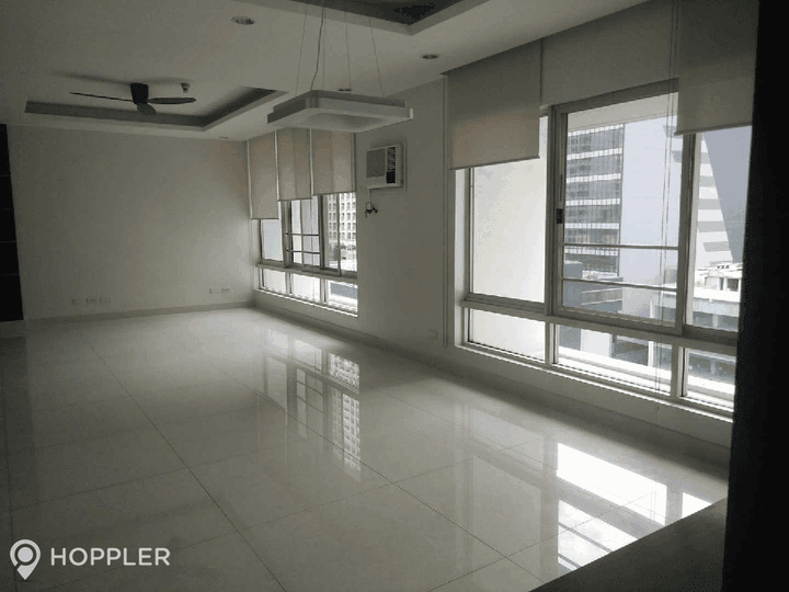 2BR Condo for Rent in Two Salcedo Place, Makati - RR3270081