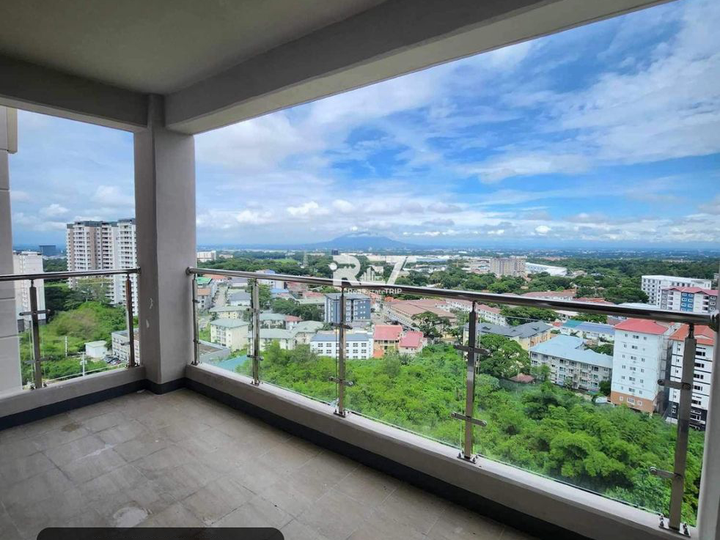 UNFURNISHED CONDO FOR RENT