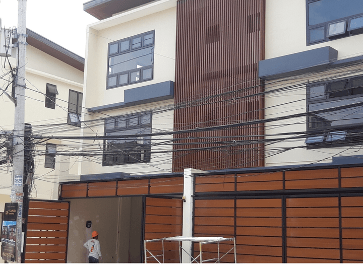 20th Ave Murphy Cubao Townhouse For Sale House and Lot in Cubao, Quezon