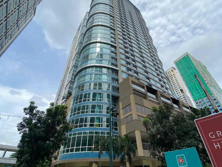3 Bedroom unit for lease in BGC