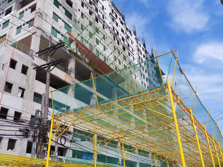 2 bedroom condo near Fisher mall In Quezon City