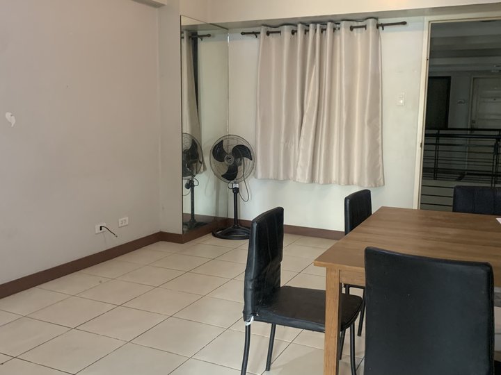 2 bedroom condo for sale in Flair Towers Mandaluyong