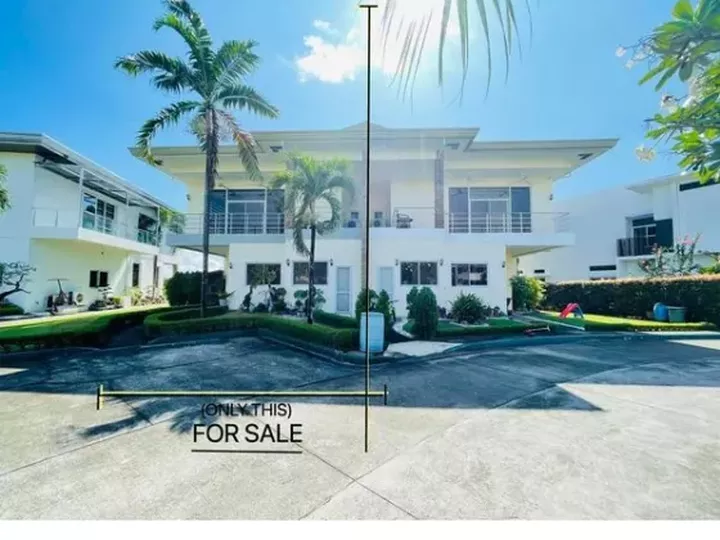Well Maintained Pre-Owned Luxury House in Angeles City near Clark