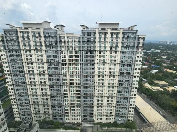 Ready For Occupancy Discounted 38.00 sqm 2-bedroom Residential Condo Rent-to-own in Makati