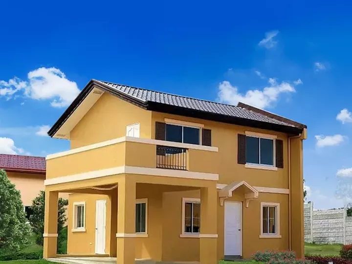 4-bedroom Single Detached House For Sale in Cauayan Isabela