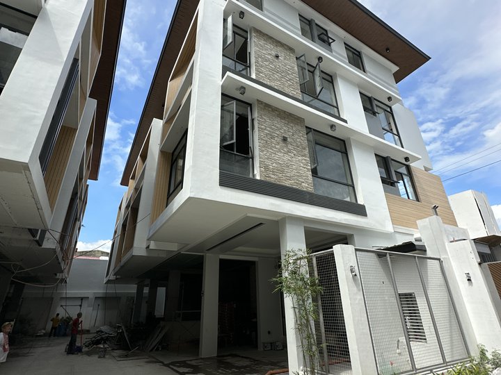 Ready For Occupancy 4-bedroom Townhouse For Sale in Quezon City