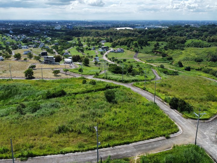 Earth-friendly 228sqm lot of Colinas Verdes by Sta Lucia Group of Companies For Sale in Bulacan
