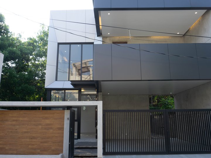 Brand New Modern Design House and Lot in San Fernando Pampanga for sale