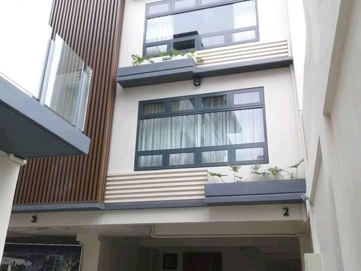 Ready For Occupancy Brand New Townhouse..  Duplex 3 Storey Townhouse