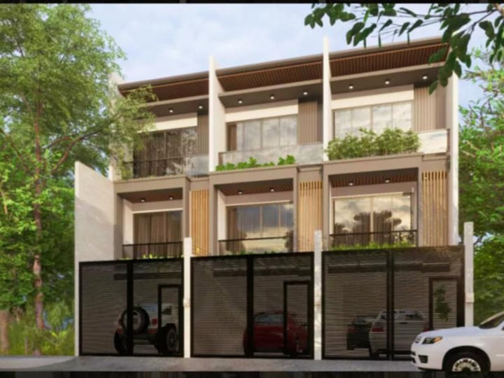 Preselling 5-bedroom Townhouse For Sale in Mandaluyong Near Ortigas, Makati and San Juan