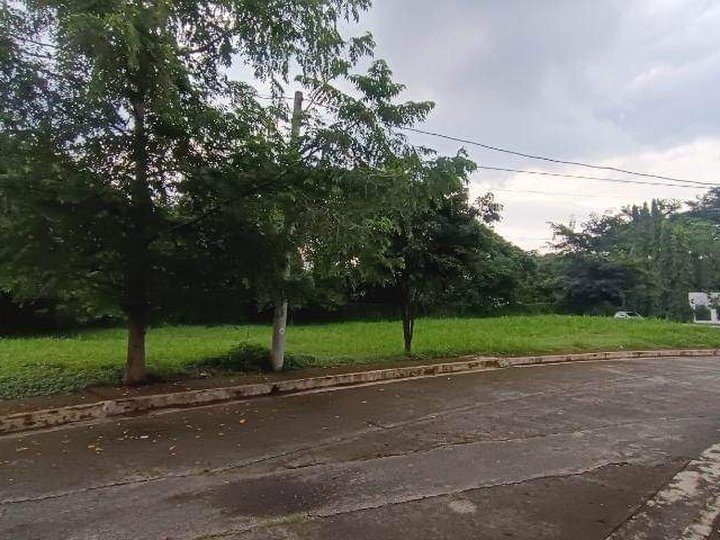 382 Sqm Residential Lot for Sale in Classica Vista Real Village QC