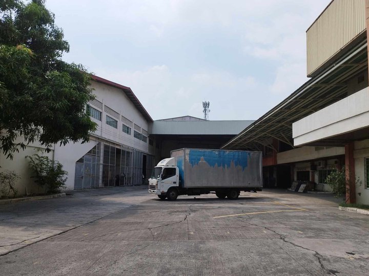 Industrial Warehouse in Valenzuela City for sale