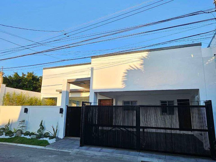 For Sale: Newly Renovated House and Lot in BF Homes, Paranaque