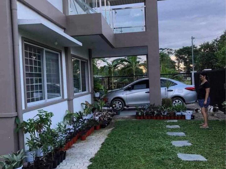 2-Storey Modern House for sale