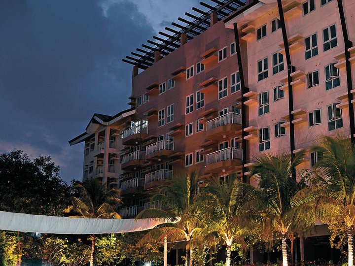 3BR CONDO IN PASIG ROCHESTER BGC SL AURA PET FRIENDLY RENT TO OWN 5DP