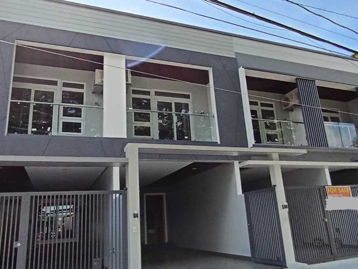4-bedroom Townhouse For Sale in Commonwealth Quezon City / QC Metro Manila
