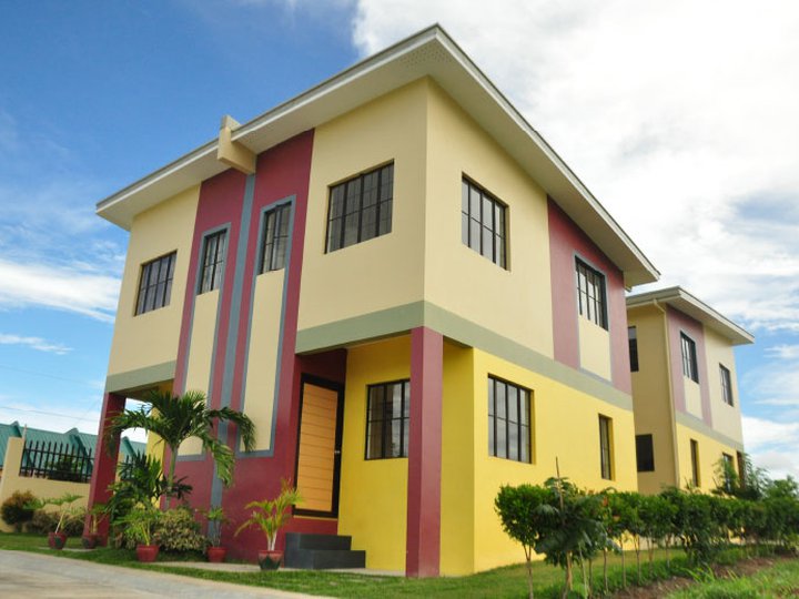 3-bedroom House For Sale in Trece Martires Cavite